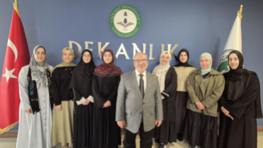 KOCAELİ İLAHİYAT’TA DİJİTAL VİZYON: AKADEMİ VE TOPLUM MEDYA KÖPRÜSÜYLE BİRLEŞİYOR!