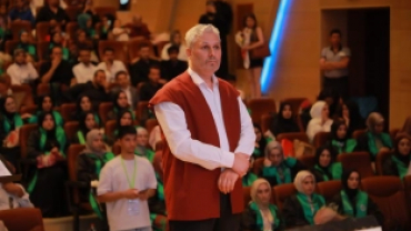 KOCAELİ İLAHİHYAT'TA MEZUNİYET SEVİNCİ