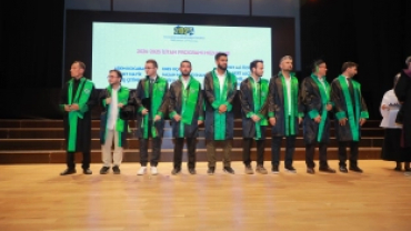 KOCAELİ İLAHİHYAT'TA MEZUNİYET SEVİNCİ