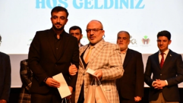 GÖÇÜN İKİ YÜZÜ: KAZANIM MI, KAYIP MI? MÜNAZARA YARIŞMASI GERÇEKLEŞTİ