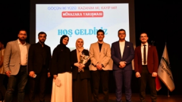 GÖÇÜN İKİ YÜZÜ: KAZANIM MI, KAYIP MI? MÜNAZARA YARIŞMASI GERÇEKLEŞTİ