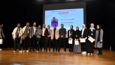 GÖÇÜN İKİ YÜZÜ: KAZANIM MI, KAYIP MI? MÜNAZARA YARIŞMASI GERÇEKLEŞTİ