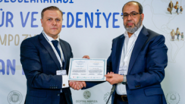 V. ULUSLARARASI İSLAM KÜLTÜR VE MEDENİYETİ SEMPOZYUMU “MÜSLÜMAN AZINLIKLAR” NİHAYETE ERDİ