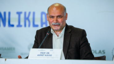 V. ULUSLARARASI İSLAM KÜLTÜR VE MEDENİYETİ SEMPOZYUMU “MÜSLÜMAN AZINLIKLAR” NİHAYETE ERDİ
