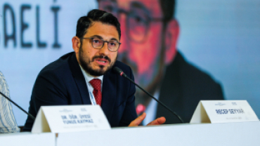 V. ULUSLARARASI İSLAM KÜLTÜR VE MEDENİYETİ SEMPOZYUMU “MÜSLÜMAN AZINLIKLAR” NİHAYETE ERDİ