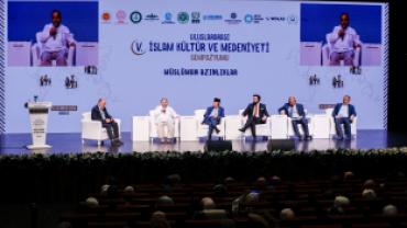 V. ULUSLARARASI İSLAM KÜLTÜR VE MEDENİYETİ SEMPOZYUMU “MÜSLÜMAN AZINLIKLAR” NİHAYETE ERDİ