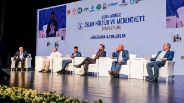 V. ULUSLARARASI İSLAM KÜLTÜR VE MEDENİYETİ SEMPOZYUMU “MÜSLÜMAN AZINLIKLAR” NİHAYETE ERDİ