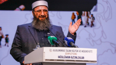 V. ULUSLARARASI İSLAM KÜLTÜR VE MEDENİYETİ SEMPOZYUMU “MÜSLÜMAN AZINLIKLAR” NİHAYETE ERDİ